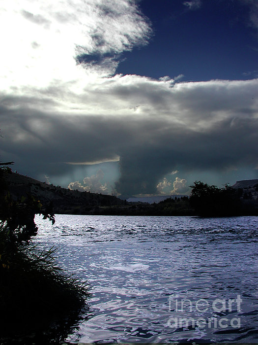 Deschutes Funnel Photograph
